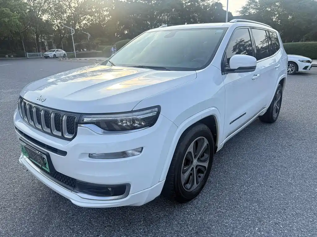 Jeep Commander PHEV 2020