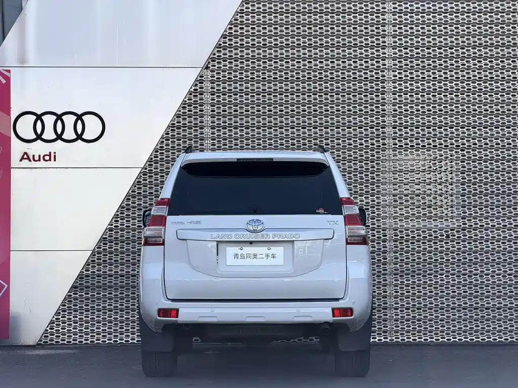 Toyota Land Cruiser Prado 2014 4.0L AT TX-L NAVI