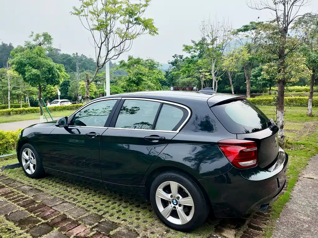 BMW 1 Series 1 2012 118i Sport