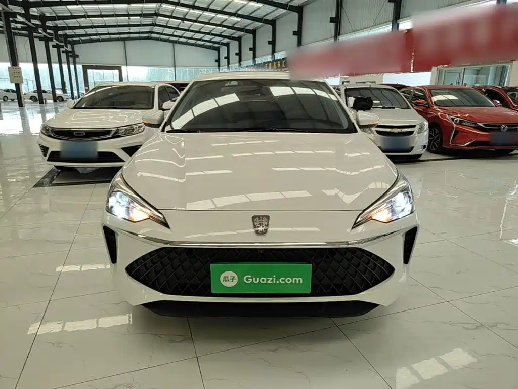 Roewe i5 2023 1.5L MT