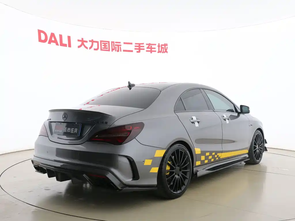 MERCEDES-BENZ CLA AMG