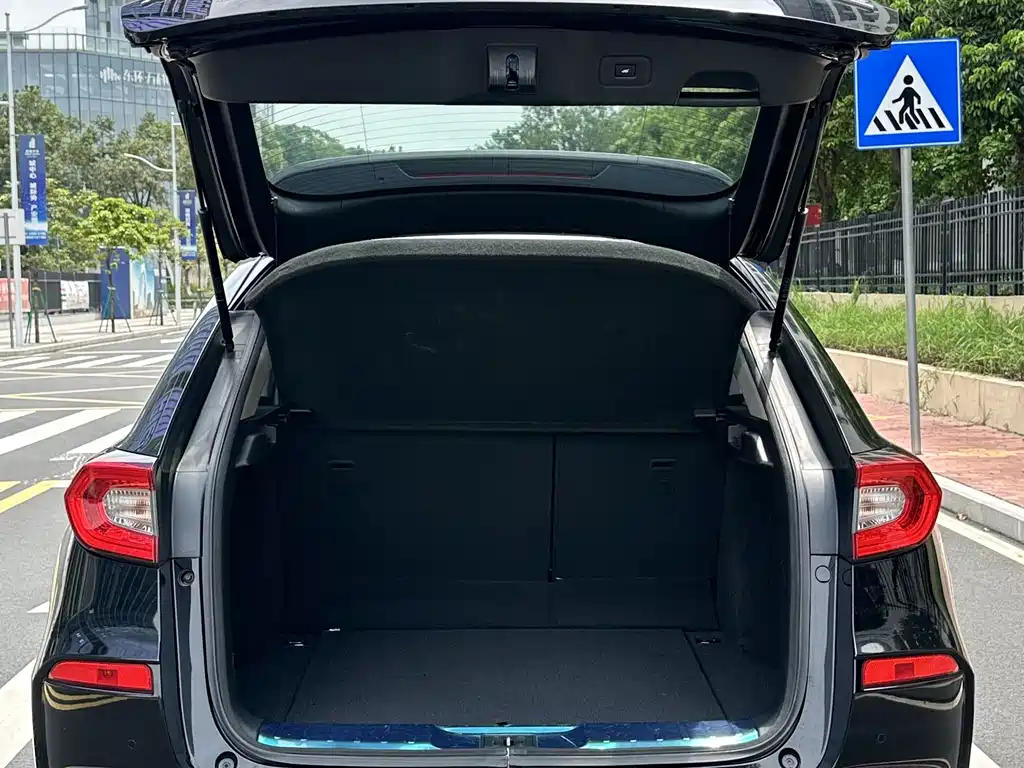 Honda Avancier 2017 370TURBO Premium