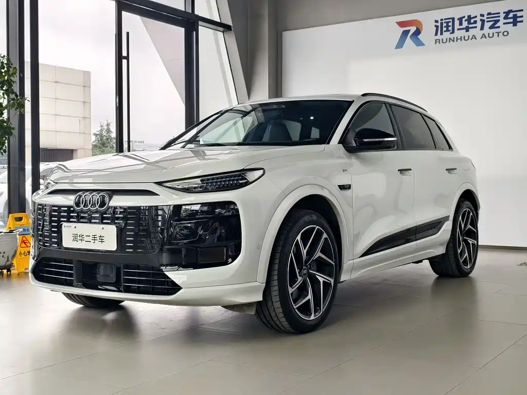 Audi 奥迪Q6L e-tron 2025