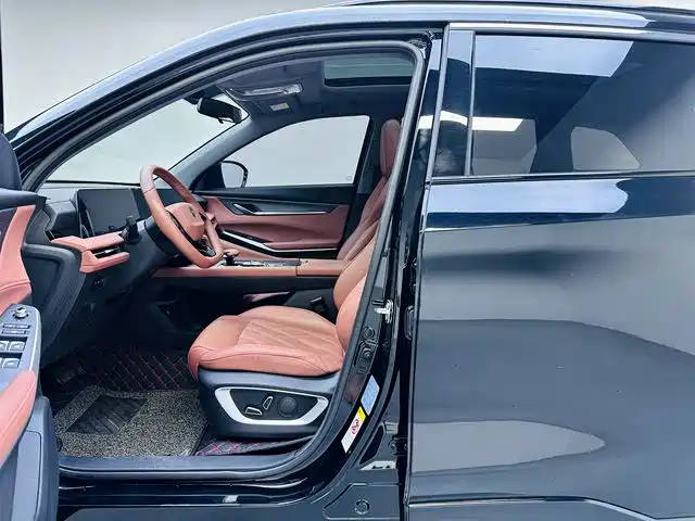 Changan CS75PLUS CS75 PLUS 2023 1.5T AT Luxury