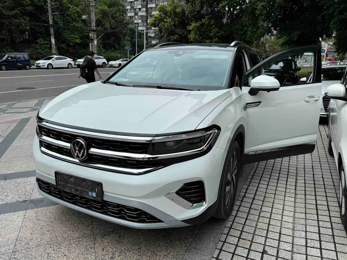 揽境 2022款 380TSI 四驱豪华佳境版Pro 7座 2023