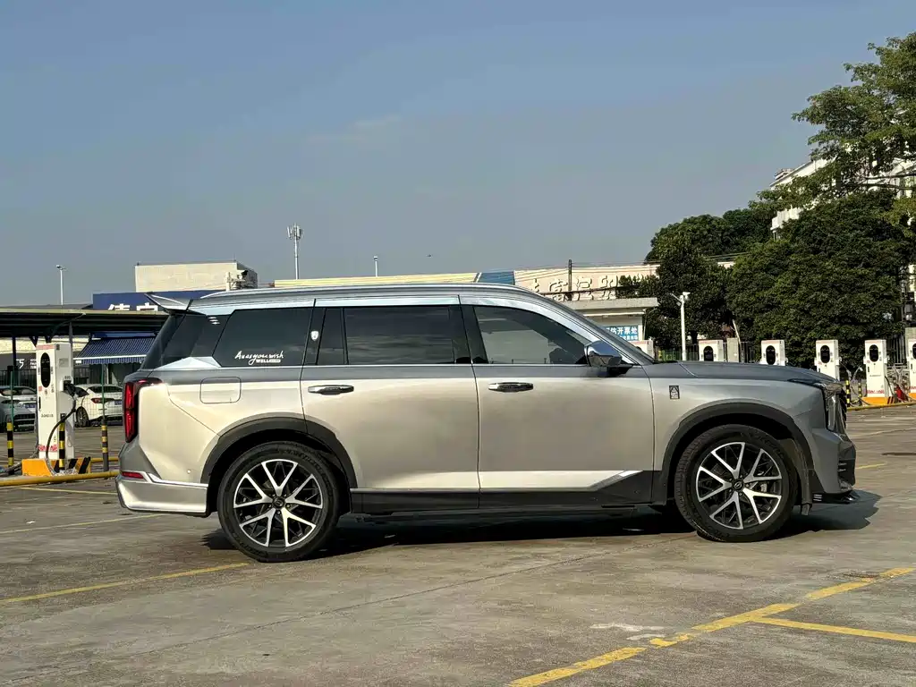 GAC Motor Trumpchi GS8 — миниатюра 6