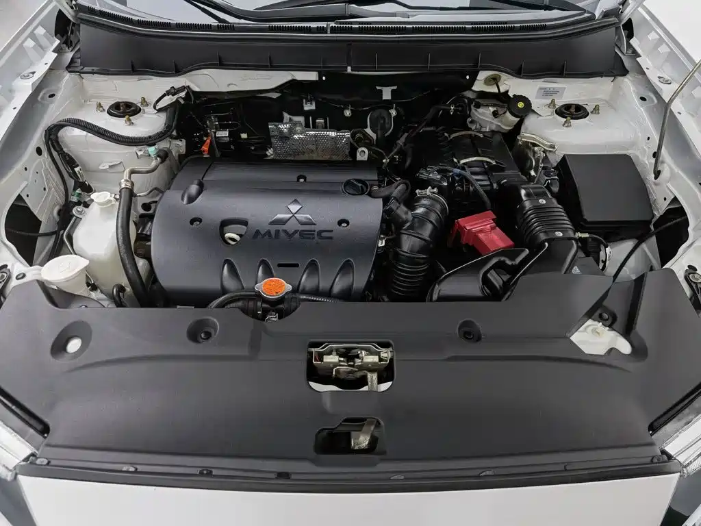Mitsubishi ASX — миниатюра 6