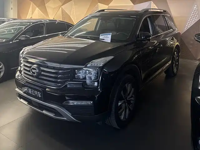 2017 GAC Trumpchi GS8
