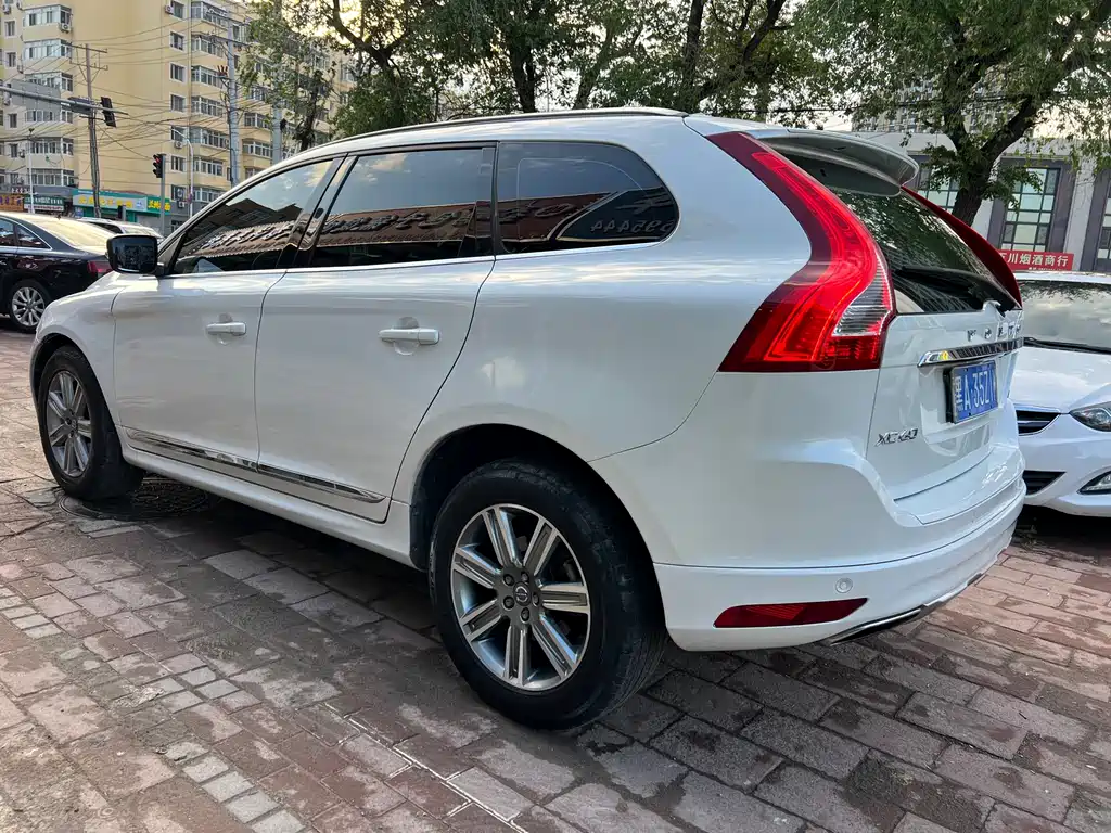 Volvo XC60 2017 T5 AWD