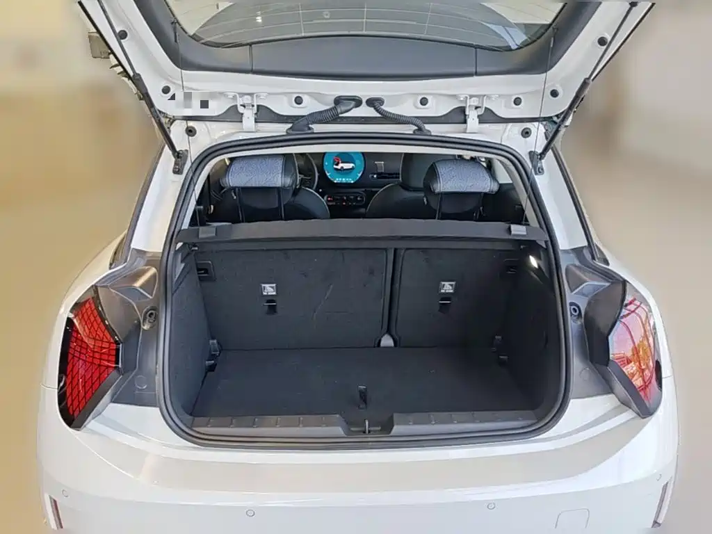 MINI MINI COOPER EV — миниатюра 24