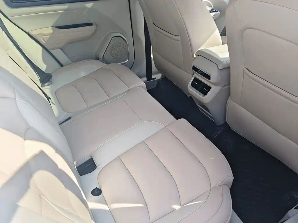 Geely Icon — миниатюра 13