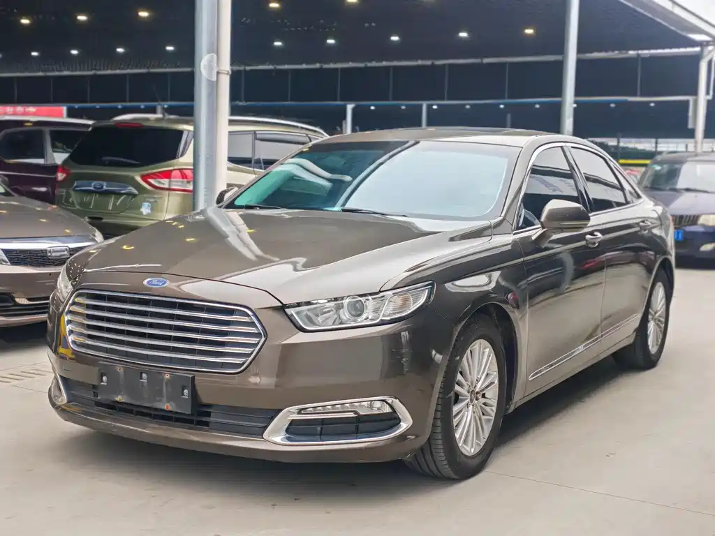 Ford Taurus 2018