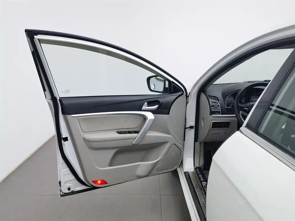 GEELY AUTOMOBILE EMGRAND