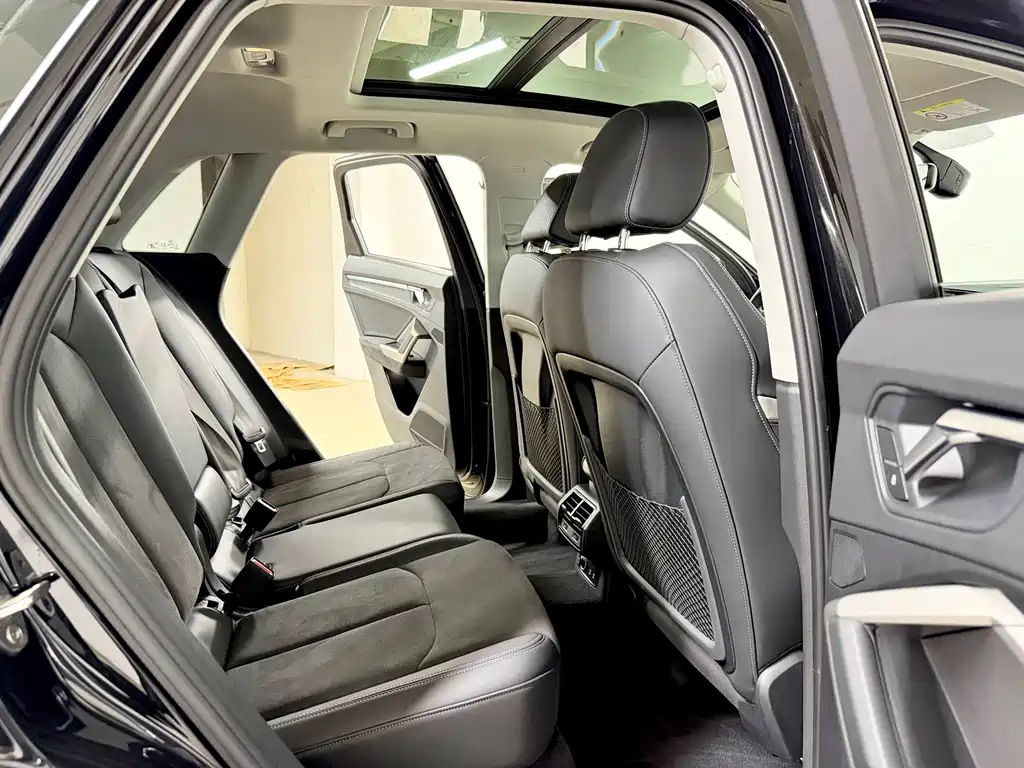 Audi Q3 2022 35 TFSI Fashion