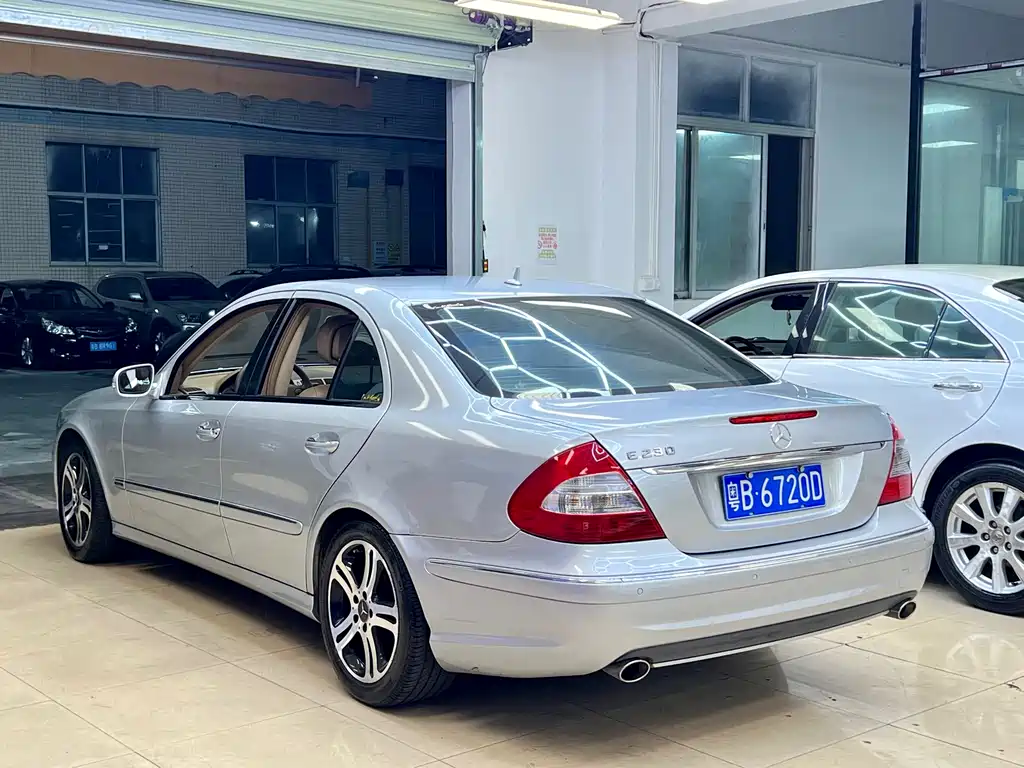Mercedes-Benz E-Class E 2007 E 230