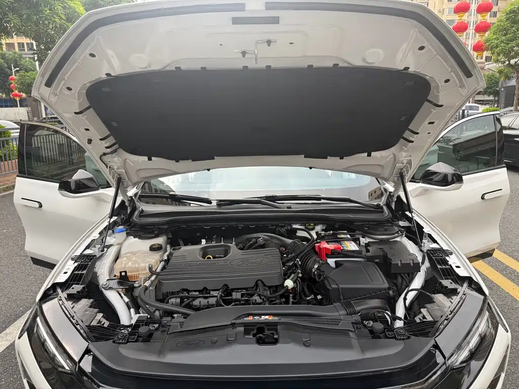 Ford Mondeo — миниатюра 17