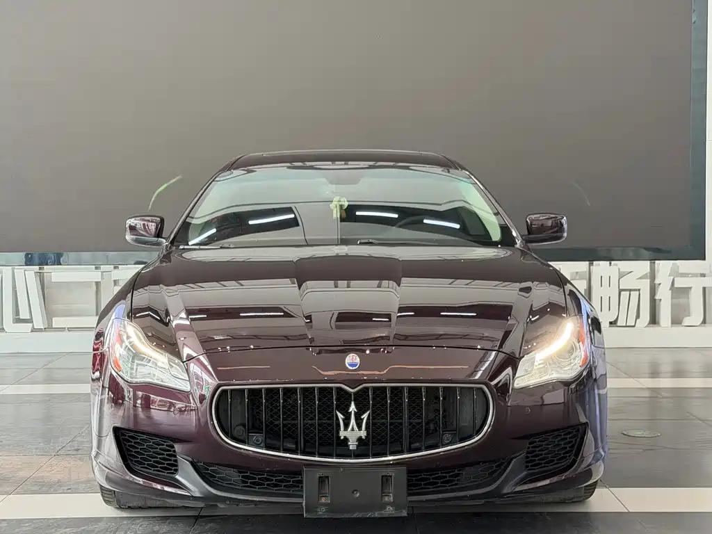 Maserati Quattroporte — миниатюра 2