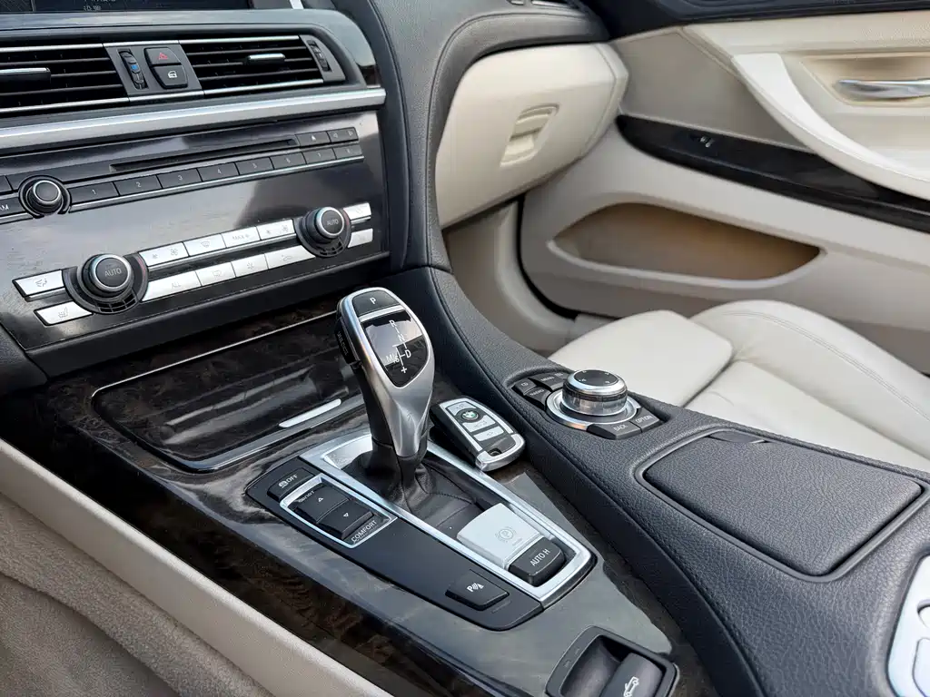 BMW 6 Series — миниатюра 11