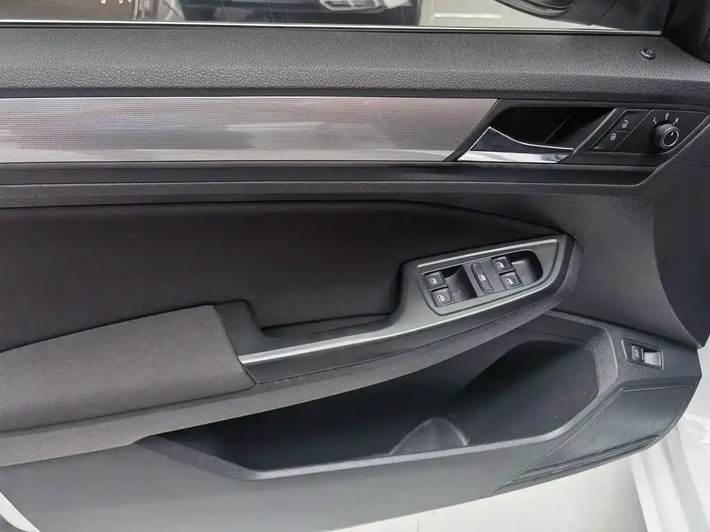 Volkswagen Bora 2019 1.5L AT Fashion V