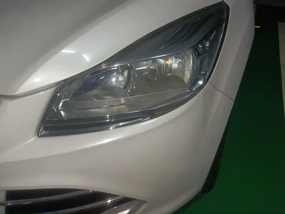 Ford Kuga — миниатюра 5