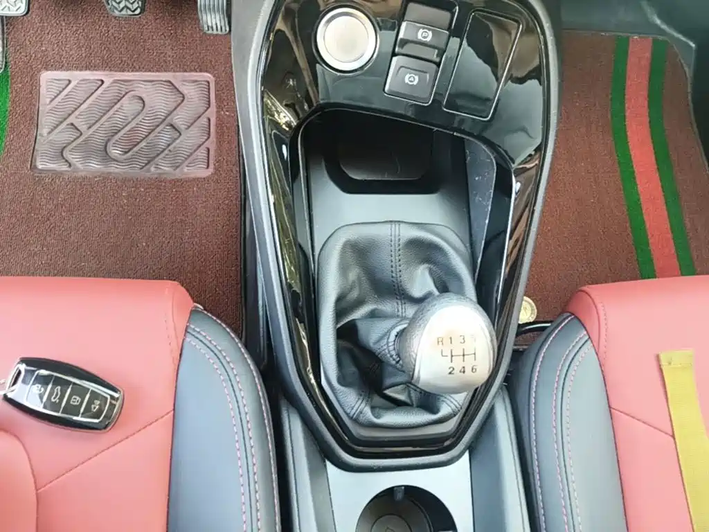 Haval H2s — миниатюра 14