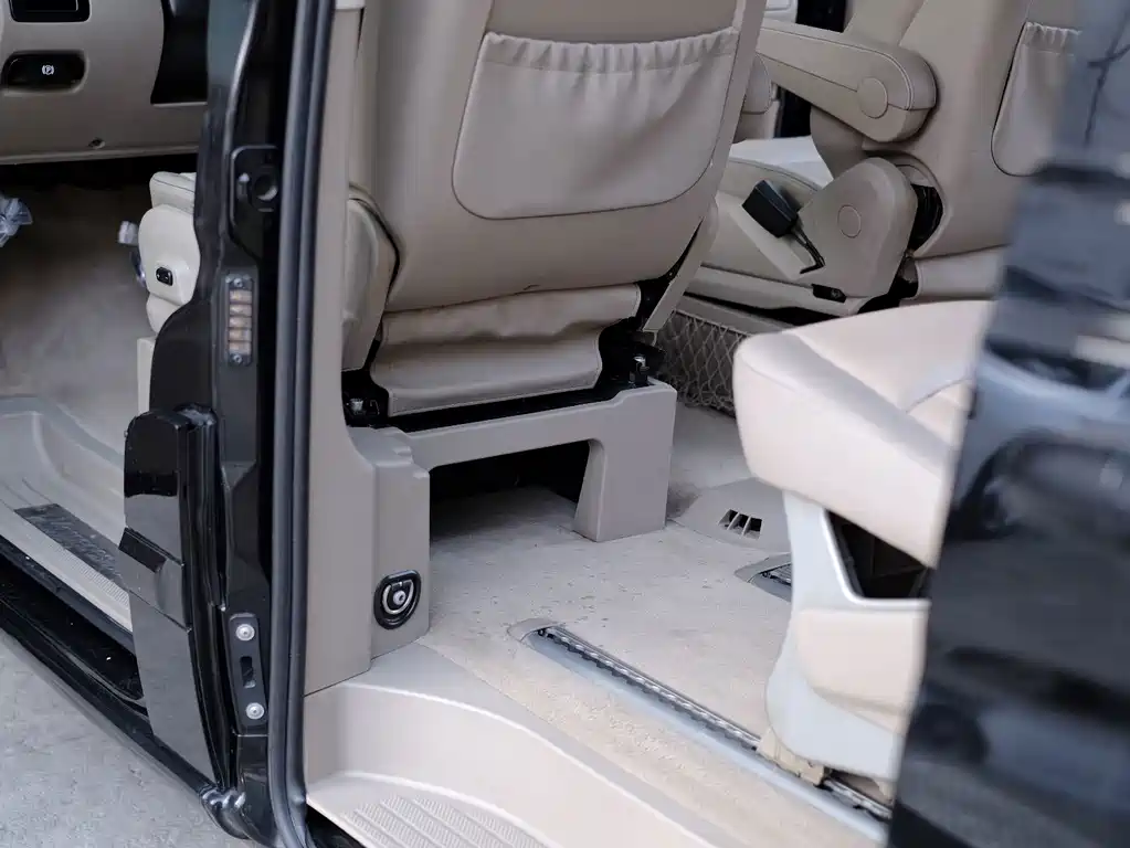 Mercedes-Benz Viano — миниатюра 27
