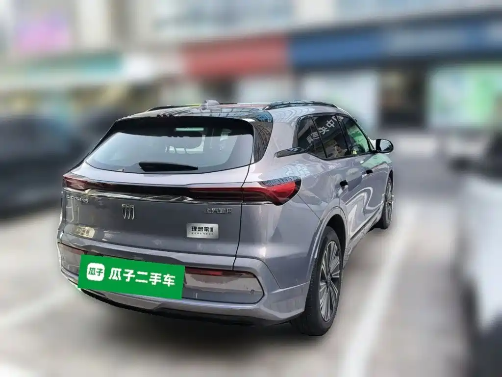 Buick E5 — миниатюра 4