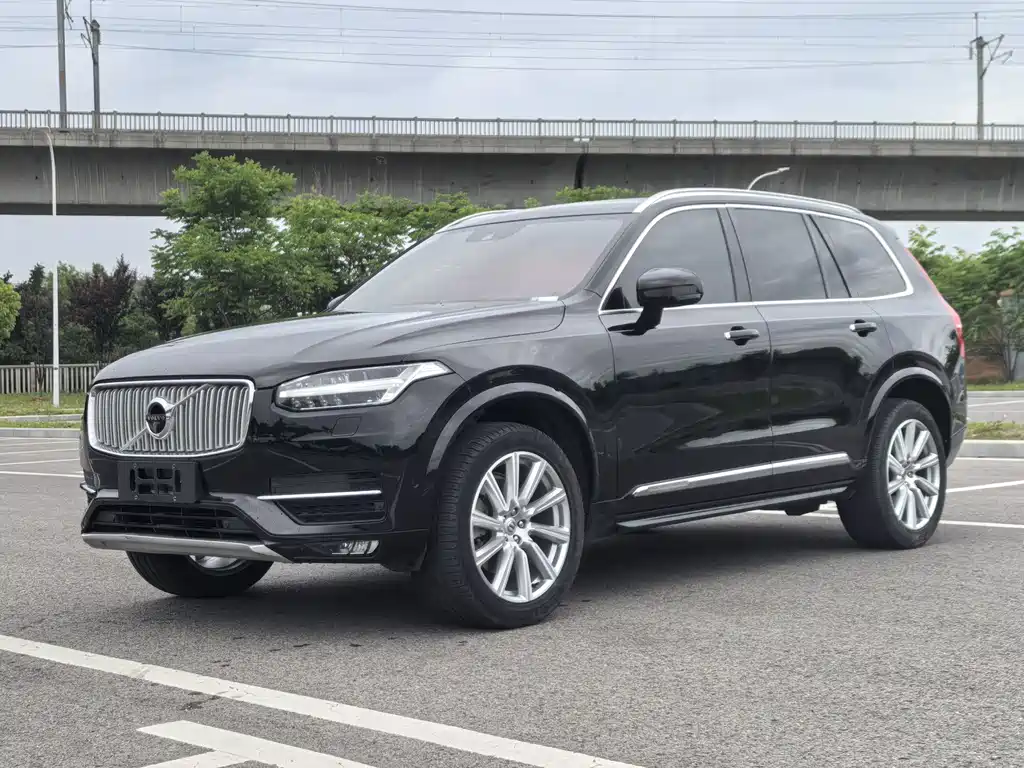 Volvo XC90 2017