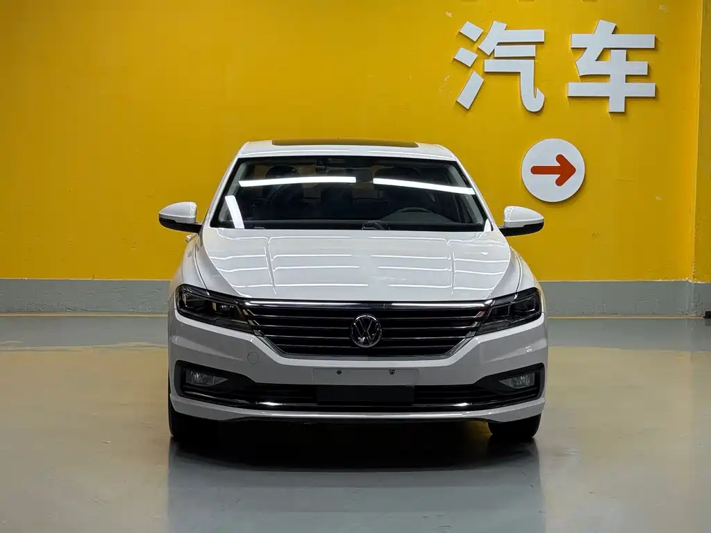 Volkswagen Lavida — миниатюра 2
