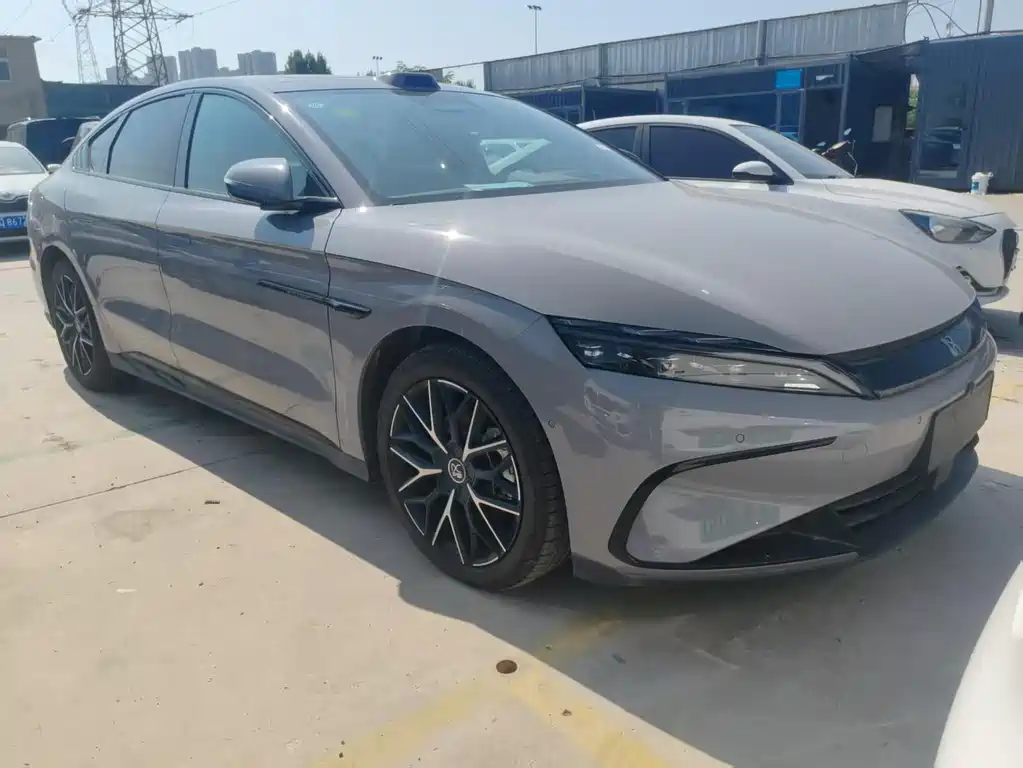 BYD Han 2025 DM-i 125KM Smart Drive