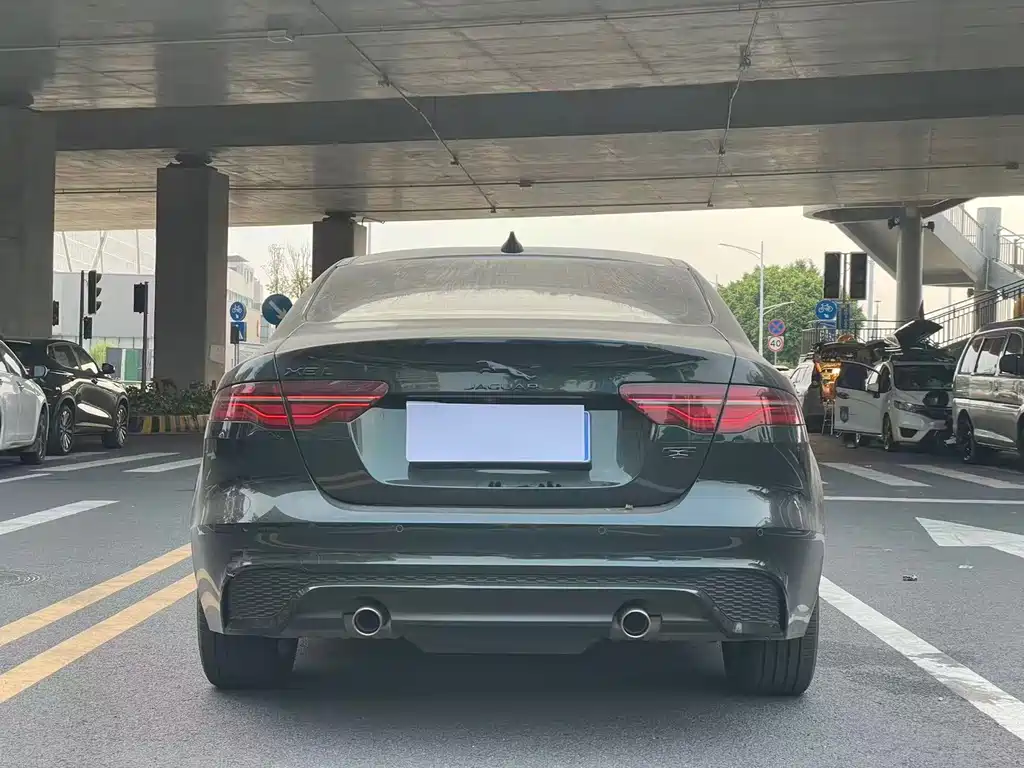 Jaguar XEL — миниатюра 14