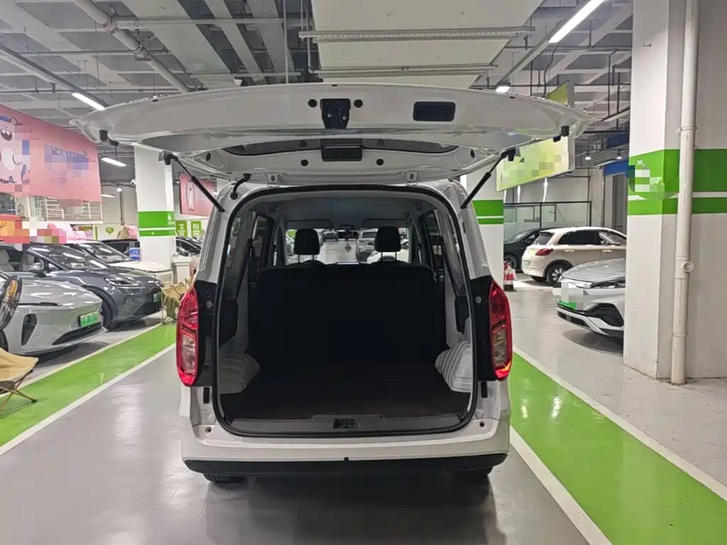 Wuling Hongguang EV — миниатюра 19