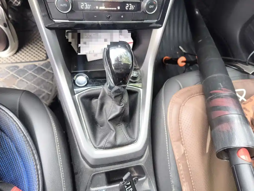 Volkswagen T-Cross — миниатюра 7