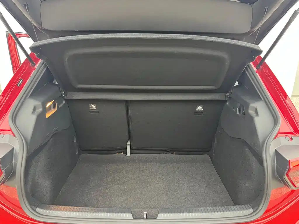 Volkswagen ID.3 — миниатюра 6