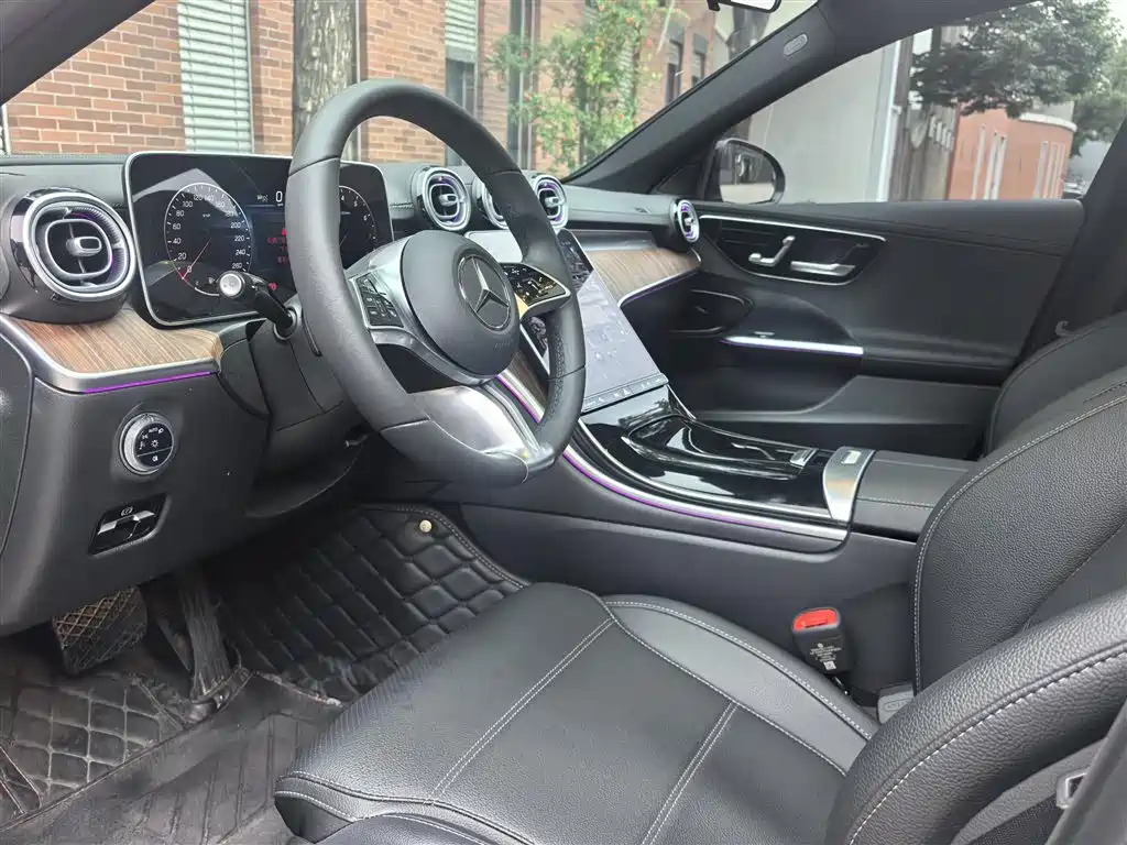 Mercedes-Benz C-Class C 2025 C 260 L