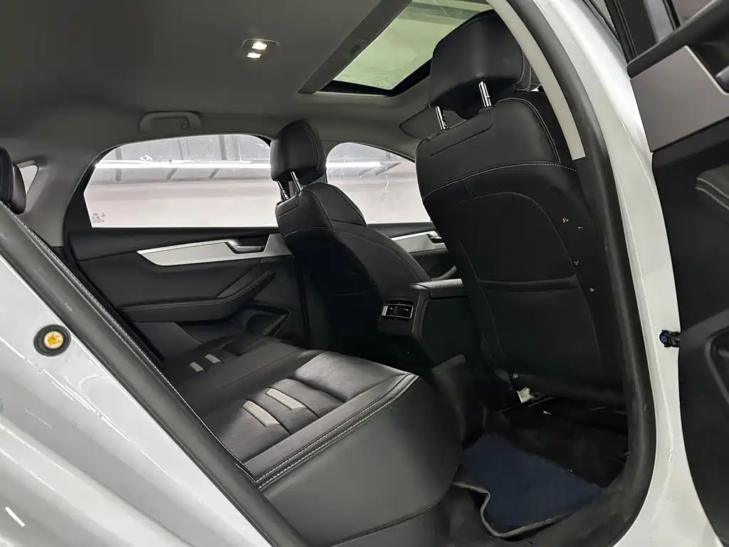 BYD Qin Pro NEV — миниатюра 17