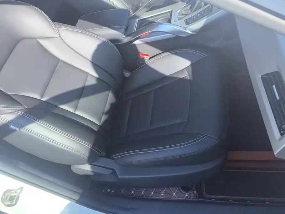 Geely Boyue — миниатюра 8