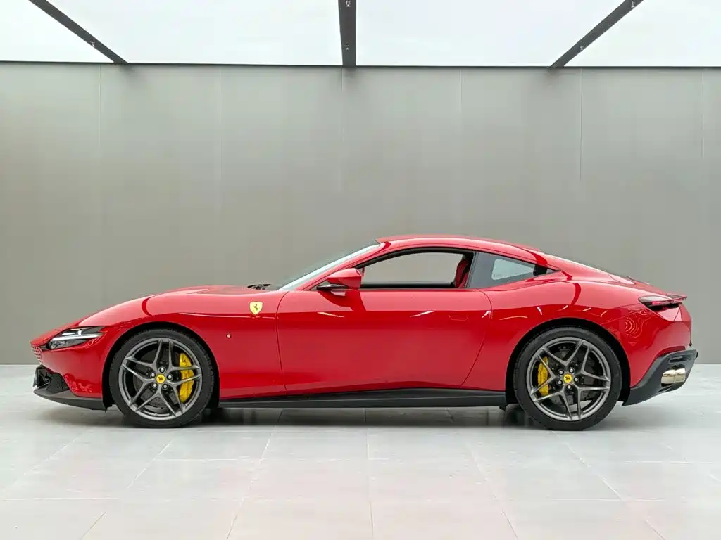 Ferrari Roma — миниатюра 3
