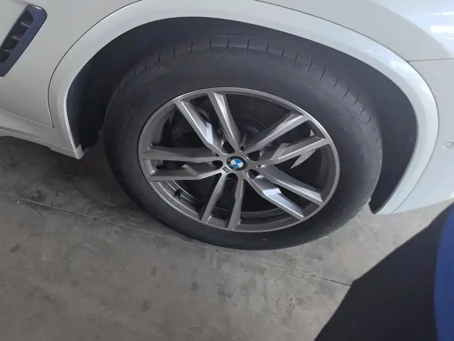 BMW X3 — миниатюра 6