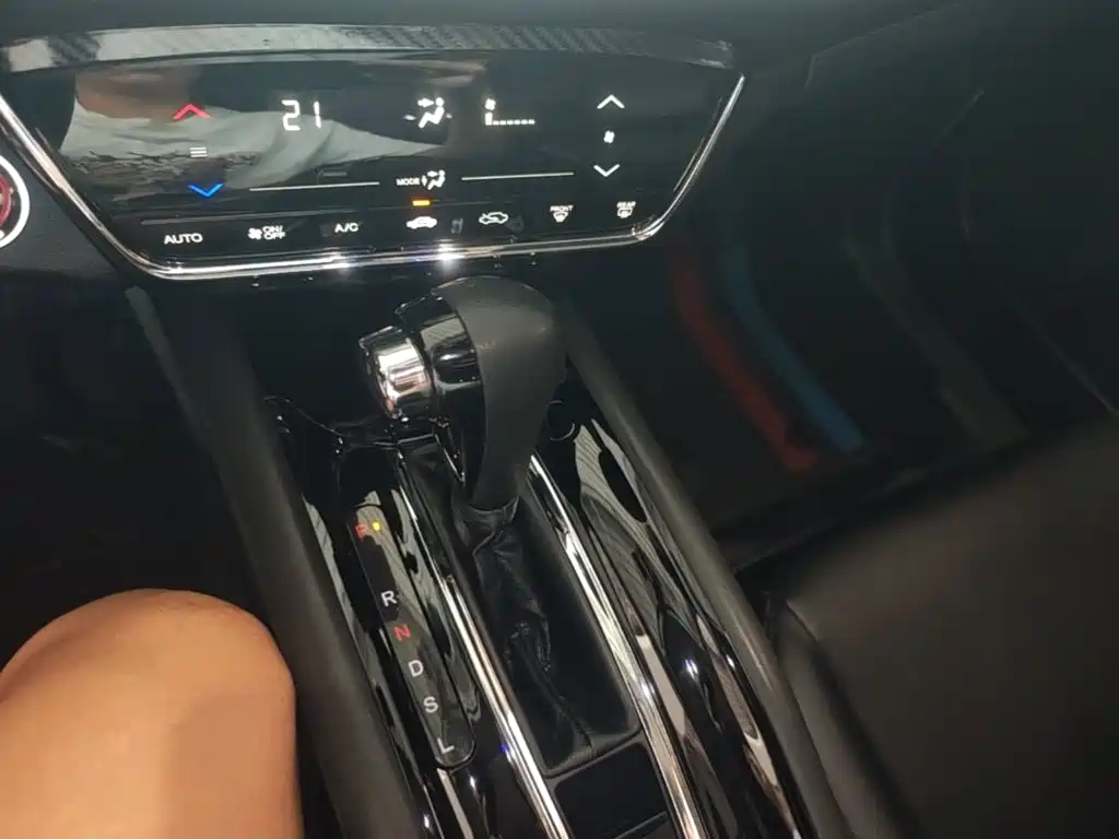Honda Vezel — миниатюра 14