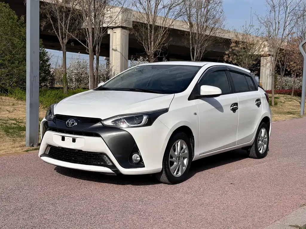 Toyota Yaris L 2017