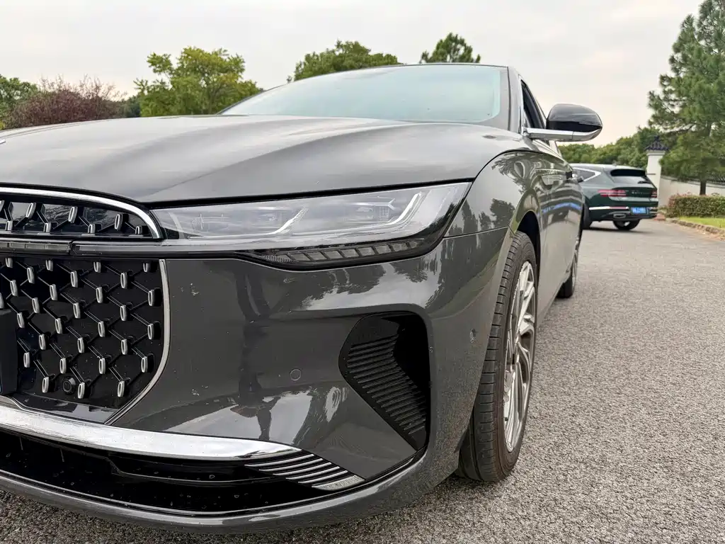 Lincoln Z — миниатюра 6
