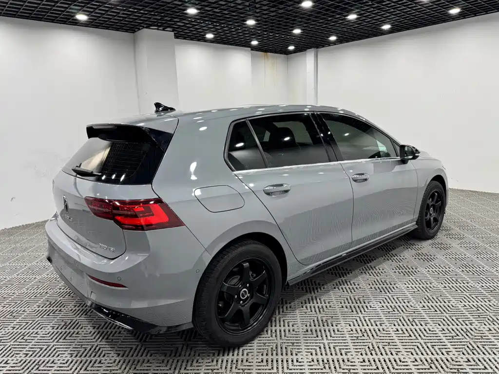 Volkswagen Golf — миниатюра 7