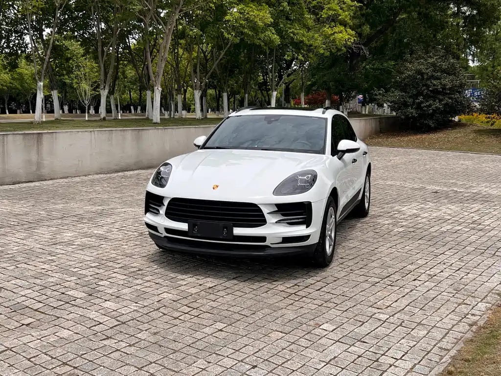 Porsche Macan 2020