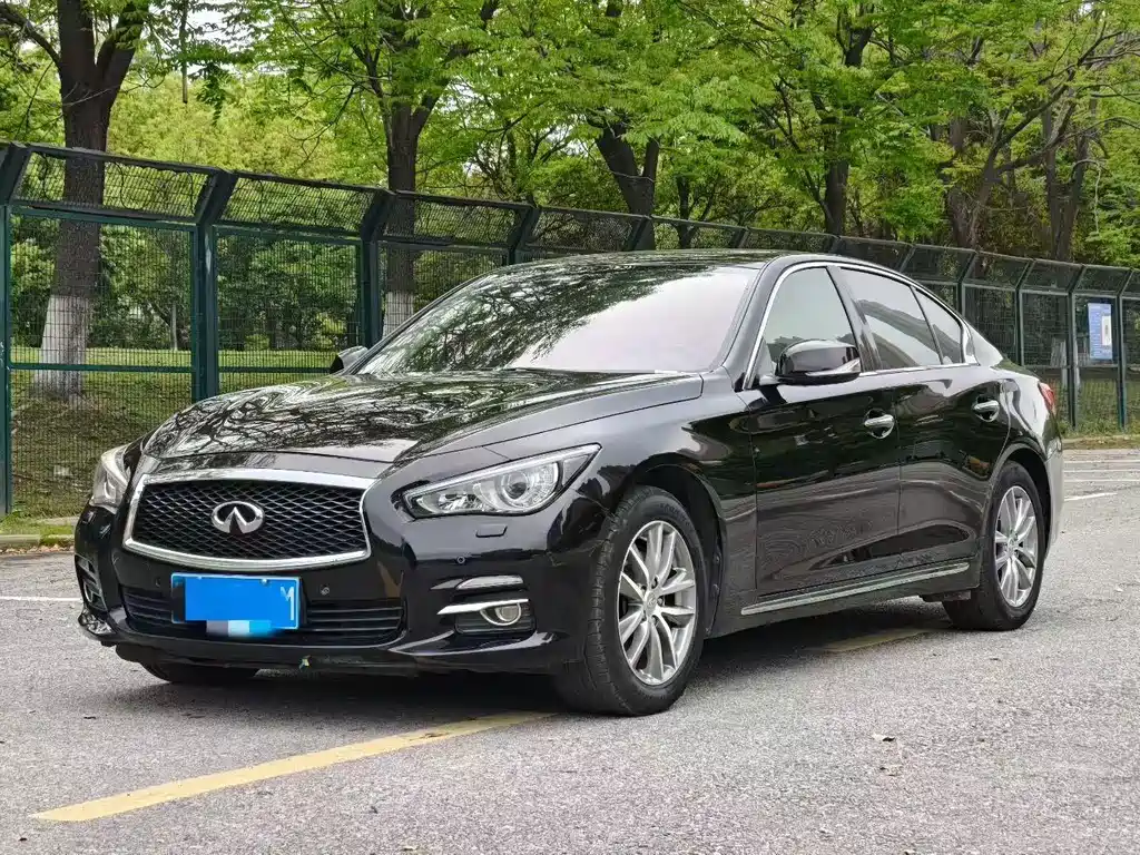 Infiniti Q50L 2016