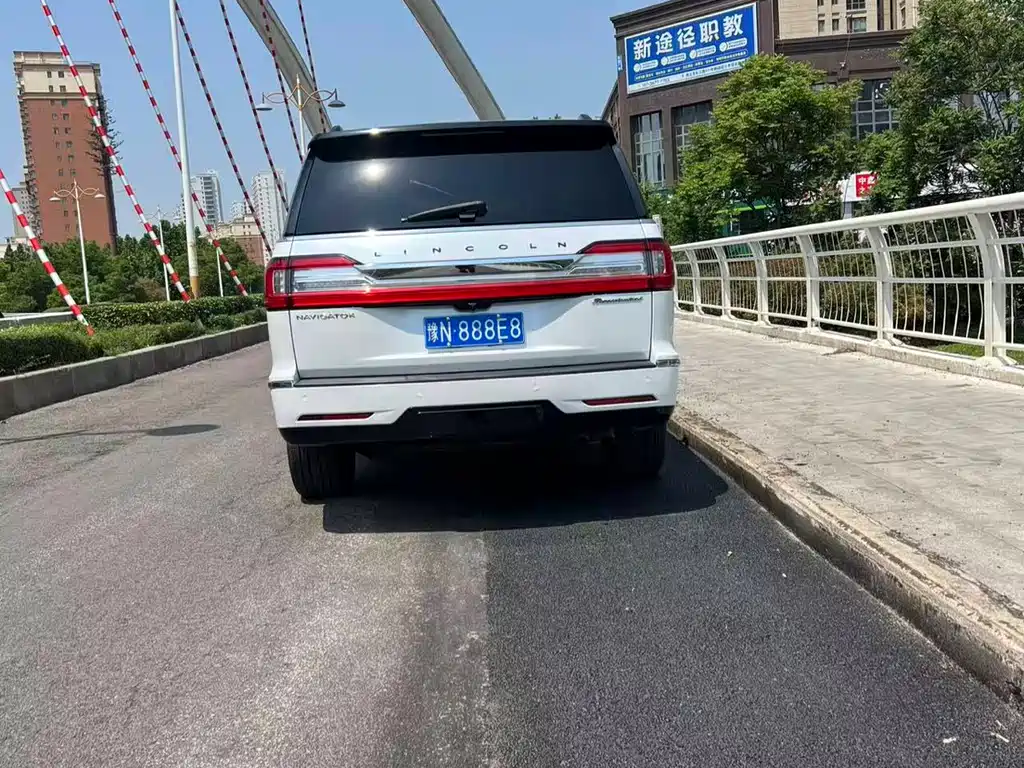 Lincoln Navigator 2020 3.5T