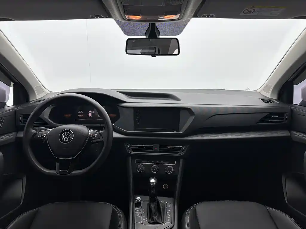 Volkswagen Tharu 2022 280TSI
