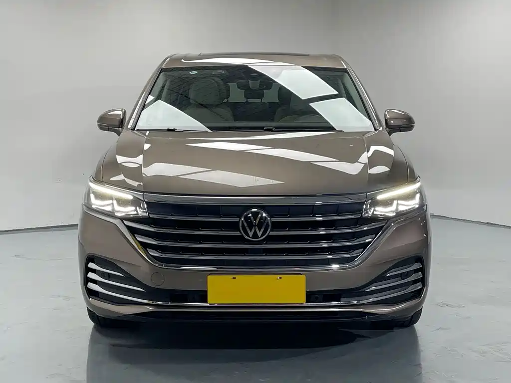 Volkswagen Viloran 2020 380TSI Luxury