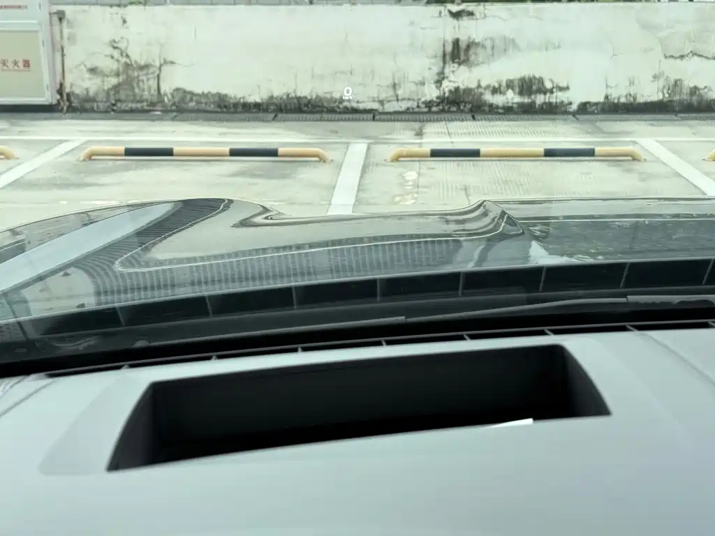 Porsche Cayenne — миниатюра 18