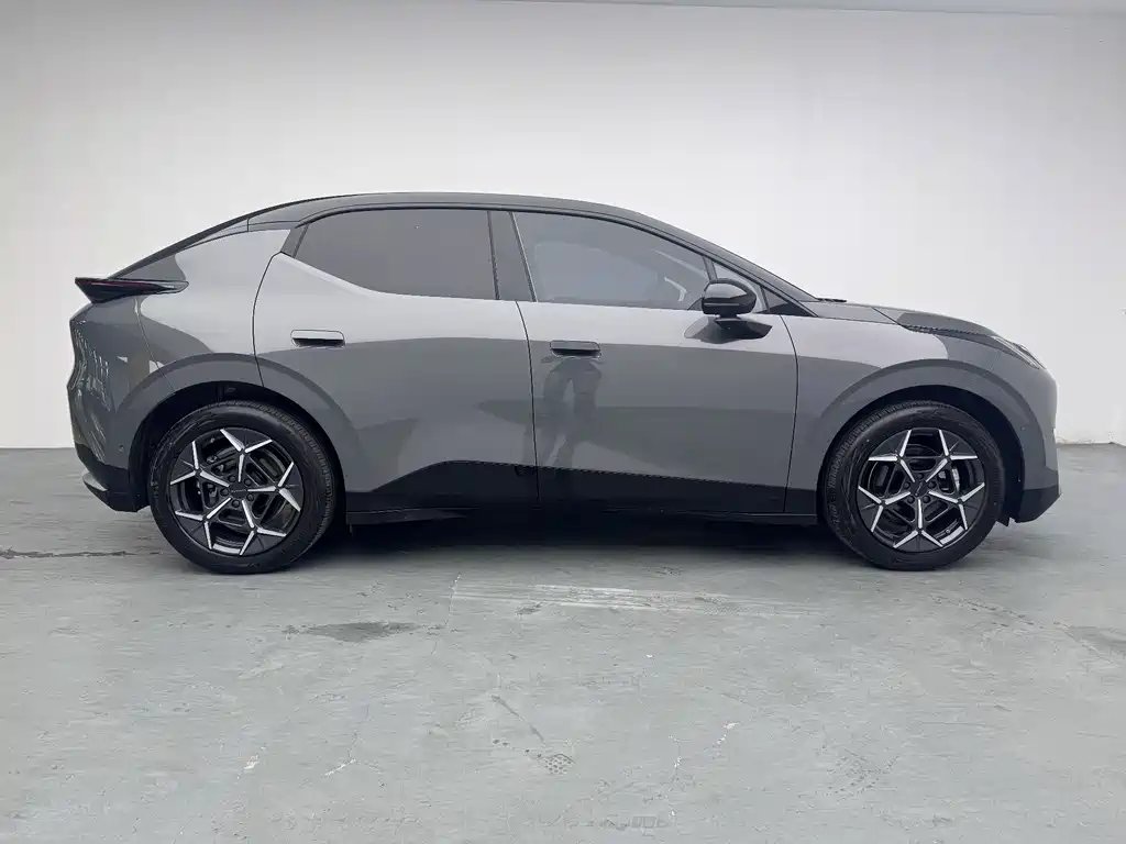 Lynk & Co Z20 — миниатюра 18